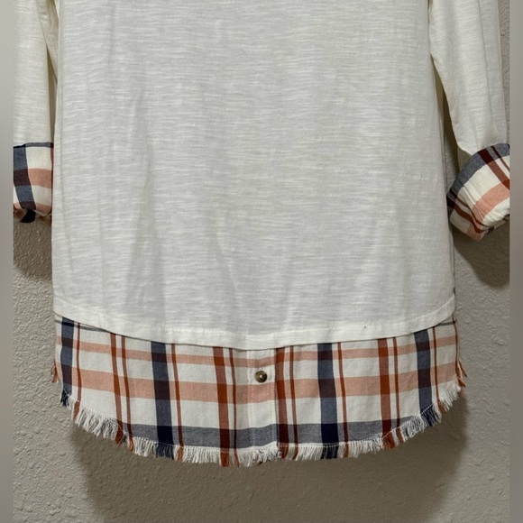 Natural Reflections W Sz L Cream Tunic LS Tee Plaid Fringe Hem Lightweight - Picture 3 of 7